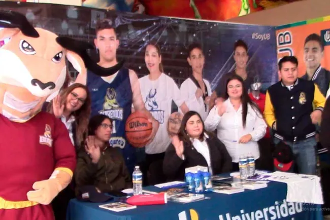 Ofrecen opciones a estudiantes con Decídete 2022