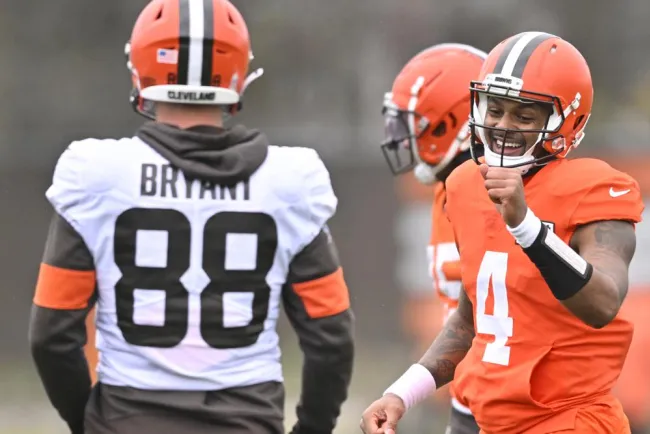 Watson reporta a entrenar