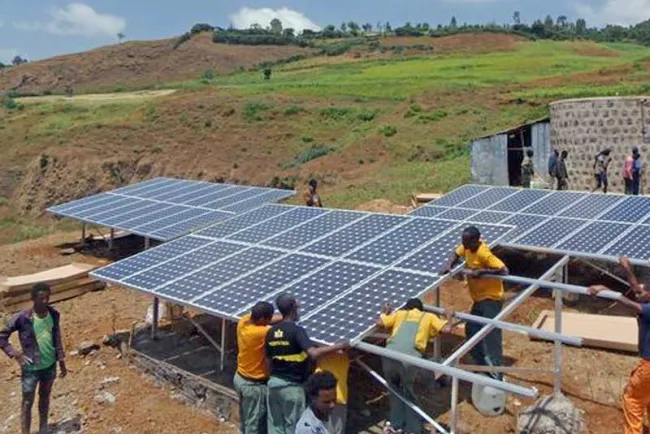Instalarán 14 plantas fotovoltaicas en pequeños municipios