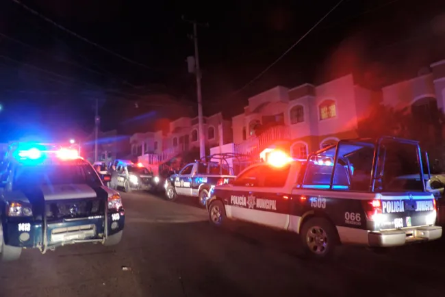 Agrede sujeto a mujer; se niega a recibir atención médica