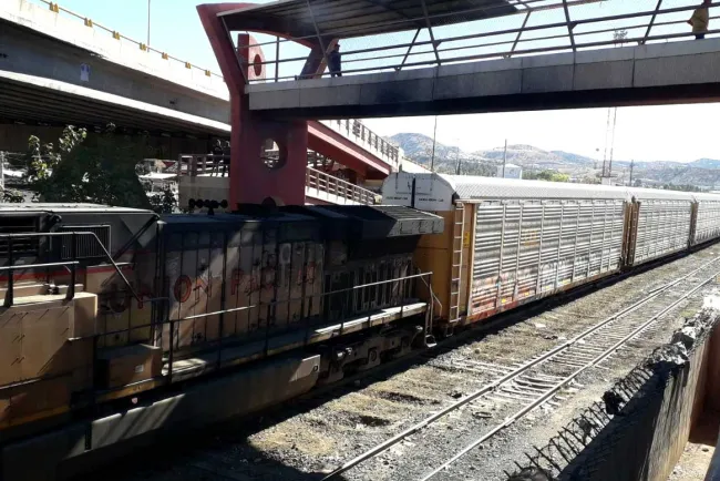 ‘Levantan’ a dos guardias de seguridad de Ferromex