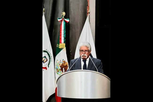 Busca Armando Gutiérrez  crear premio al mérito policial