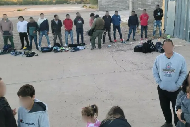 Detienen a indocumentados en Arizona
