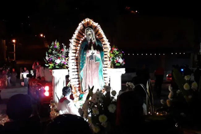 Festejan a la Virgen de Guadalupe