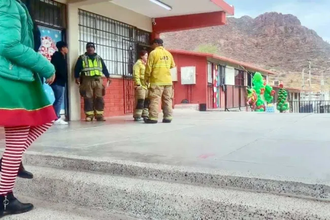 Interrumpe balacera en Guaymas posada y festival navideño en escuela