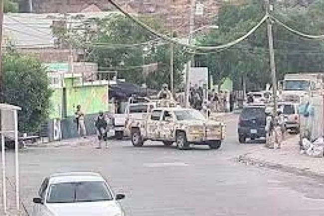 Repelen agresión y detienen a 3 personas en Guaymas
