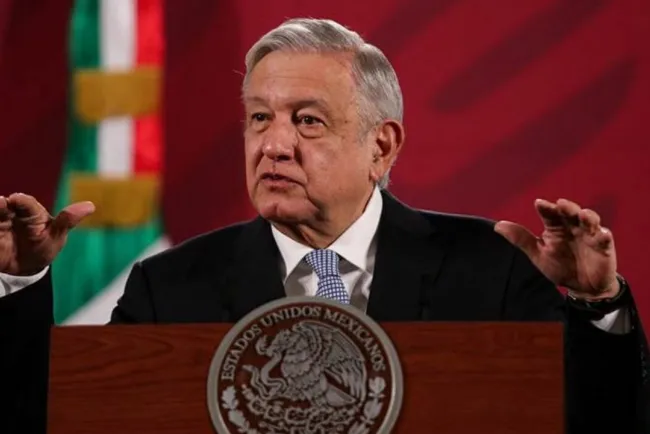 ‘Entregando la banda presidencial, me jubilo’, reitera AMLO