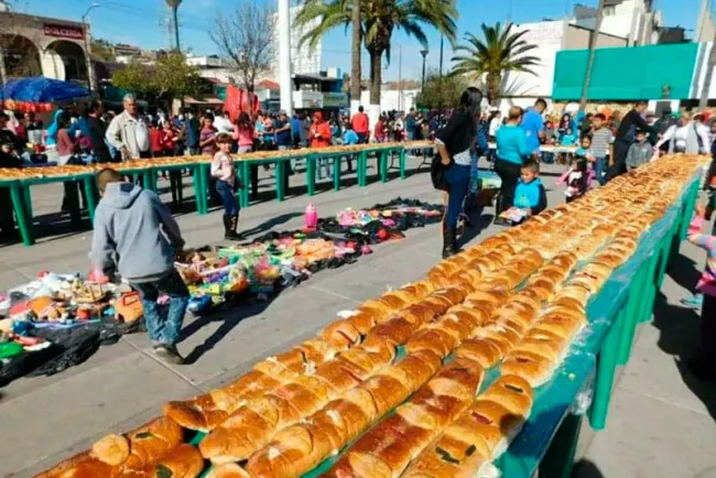 Alistan mega Rosca de Reyes para nogalenses