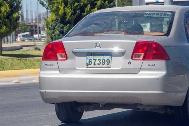 Esperan “pafas” modificación en reglas para regularización de carros