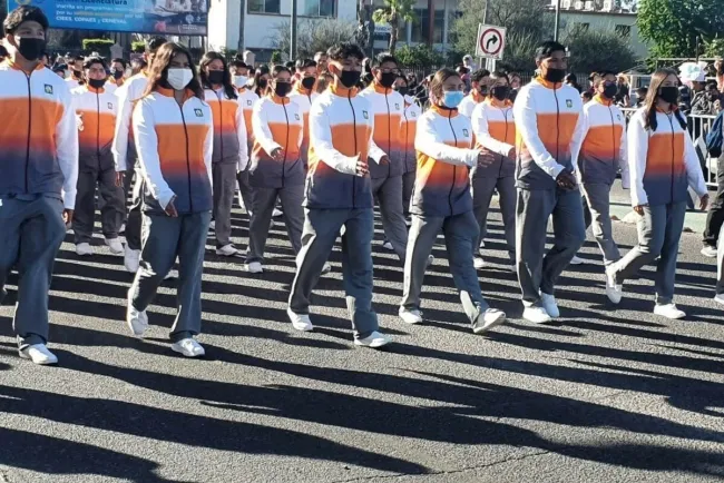 Atrasa violencia entrega de uniformes en Cajeme