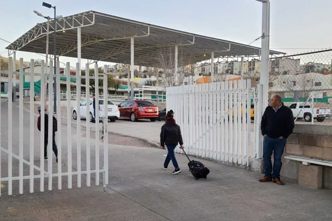 Modifican horarios de clases por bajas temperaturas