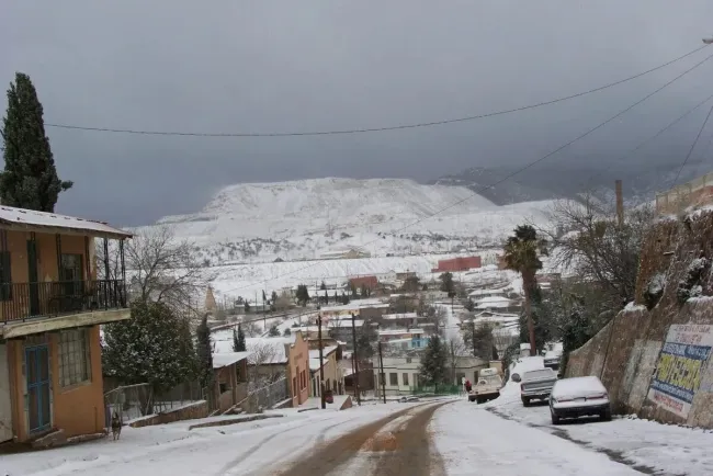 Piden suspender clases en Cananea por nevadas