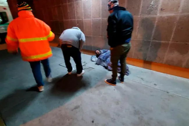 Buscan cuidar a personas en situación de calle de bajas temperaturas