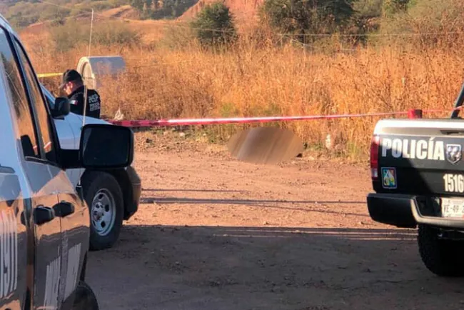 Encuentran a dos hombres sin vida, presentan signos de violencia