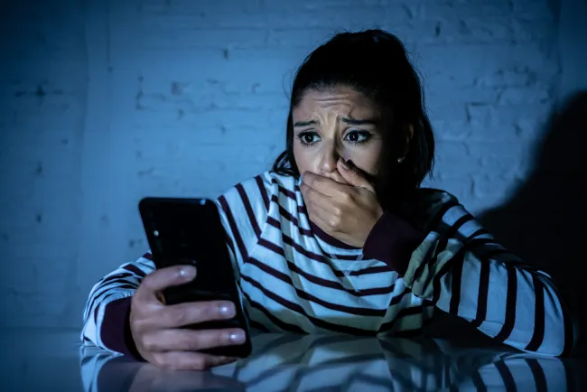 Aumentan extorsiones contra mujeres mexicanas