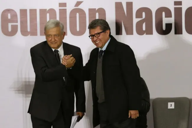Existen diferencias con Ricardo Monreal: AMLO