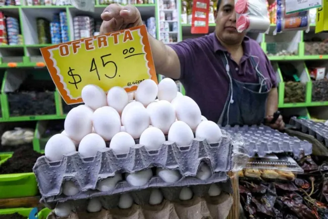 Precio del huevo está por las nubes en la CDMX, hasta en 55 pesos el kilo