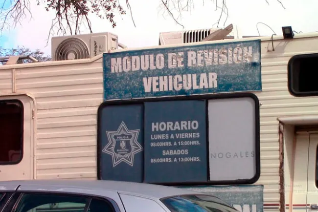 Exhortan a sacar revisado vehicular