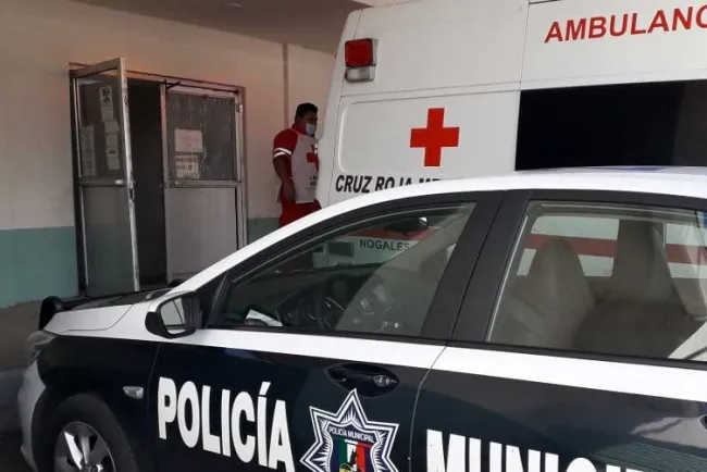 Internan en hospital a adolescente por intoxicación