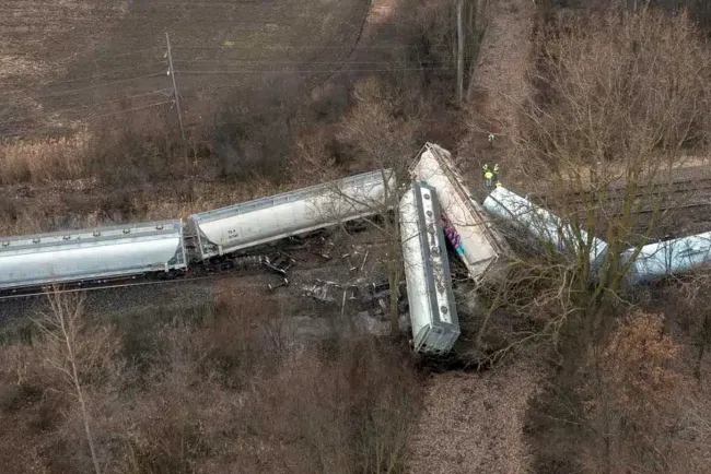 Vuelve a descarrilarse el tren en EU