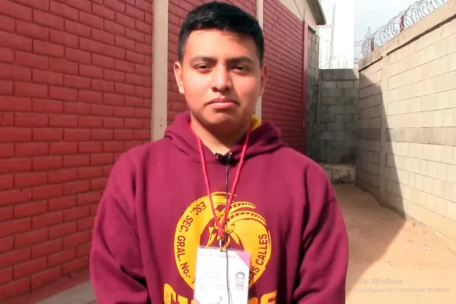 Pide joven estudiante apoyo a víctimas de violencia y a victimarios