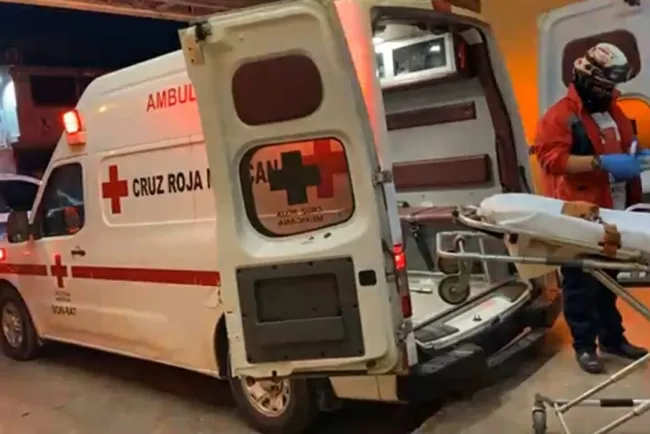 Detienen a agresor, cómplice escapa