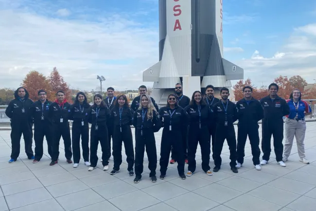 Envía ingeniera de Nogales pieza al espacio
