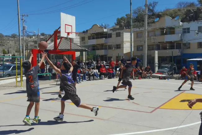 Promueven colaboración y hábitos saludables en zonas conflictivas