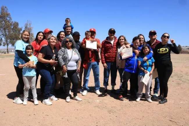 Convive Alcalde con niños durante Olimpiada Especial