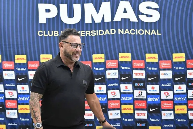 Pumas presenta DT