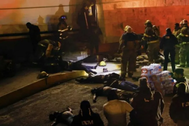 Migrantes prendieron fuego a colchones tras enterarse que serían deportados: AMLO