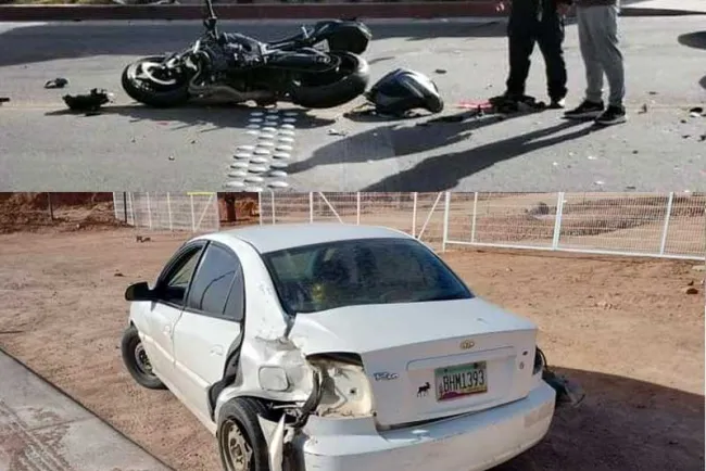 Impacta motociclista contra automóvil en el periférico LDC