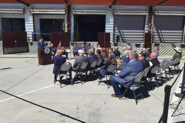 Abren zona de inspección en frío en garita Mariposa