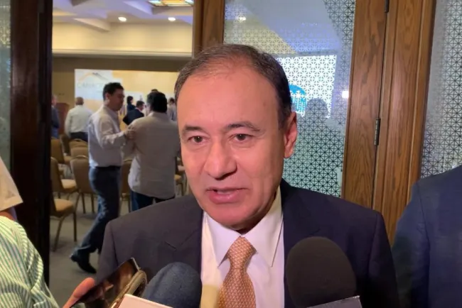 Detendrán arribo de tiendas de conveniencia en municipios de la sierra