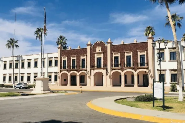 Satisfecho Gobernador con proceso de elección interno de Unison