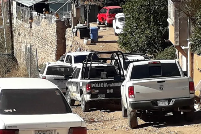 “Abuelito” termina golpeado por su vecino