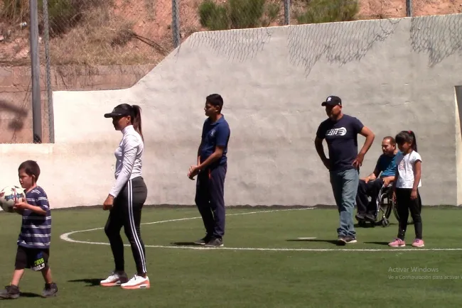 Tiene Venciendo al Autismo partido de fútbol