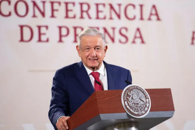 AMLO vuelve a “La Mañanera” tras contagio de covid