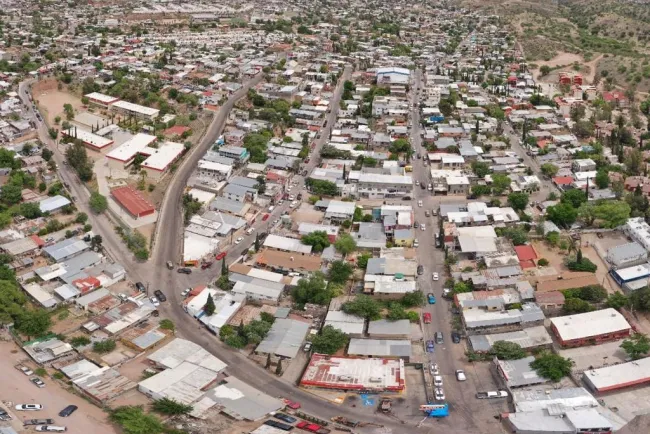 Realizan control de tráfico vehicular por obras de rehabilitación