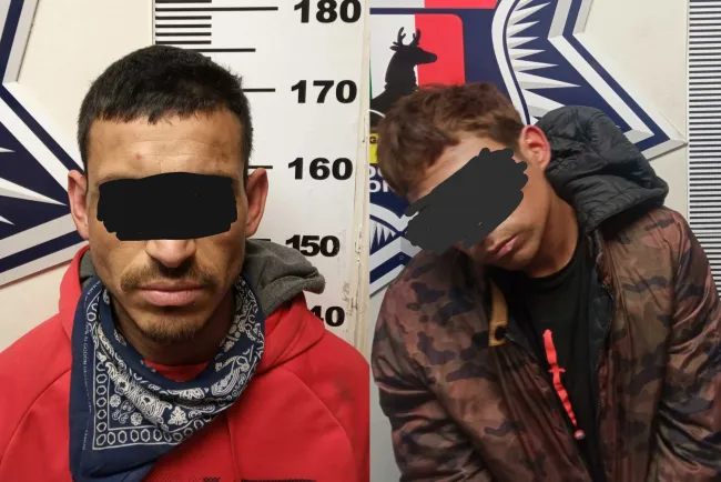 ‘Con las manos en la masa’; detienen a dos presuntos ladrones