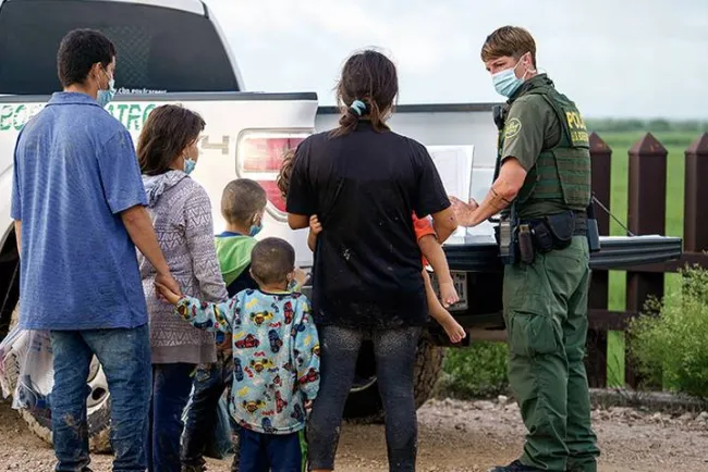 Presenta SRE acuerdo en defensa de mexicanos en EU