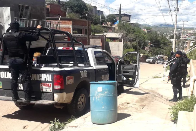 Agrede mujer a su expareja por dinero de manutención