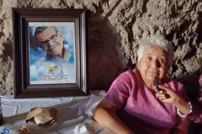 Recuerdan su tiempo en la Caverna