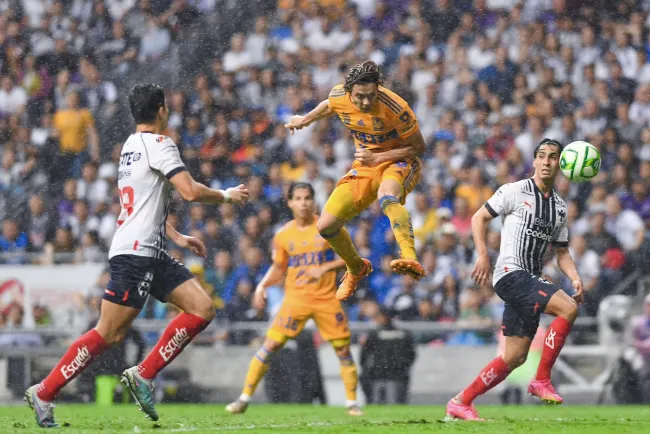 Chivas y Tigres, el primer round