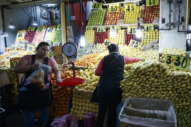 Inflación se desacelera en México en primera quincena de mayo de 2023