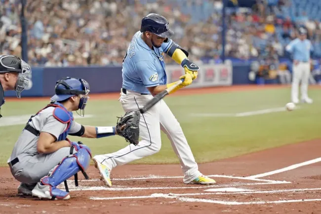 Sacude Paredes su octavo jonrón