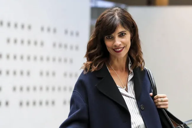 Maribel Verdú da a luz a un súper héroe