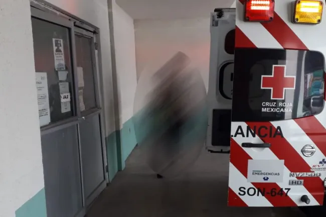 Camina por la Héroes y recibe disparo