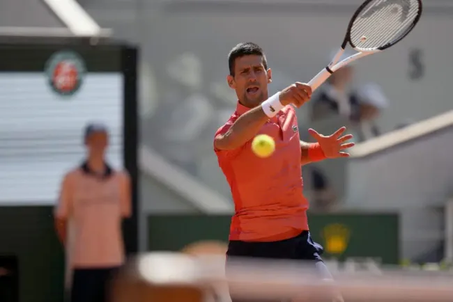 Alcanza Djokovic cuartos de final