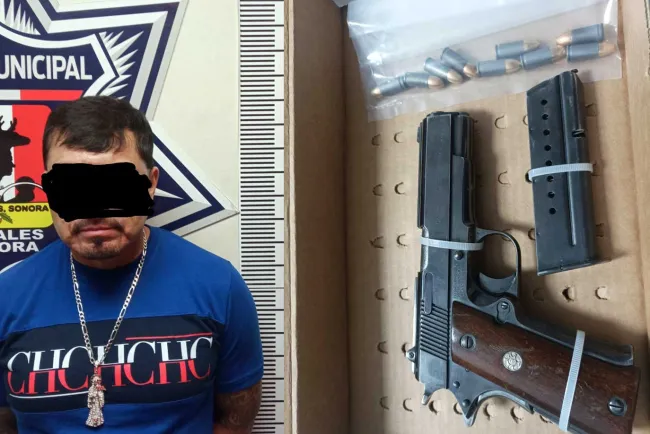 Encuentran arma a sujeto que bebía alcohol en la calle